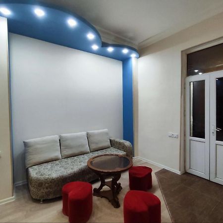 Guest House In The Small Center Yerevan Exterior foto