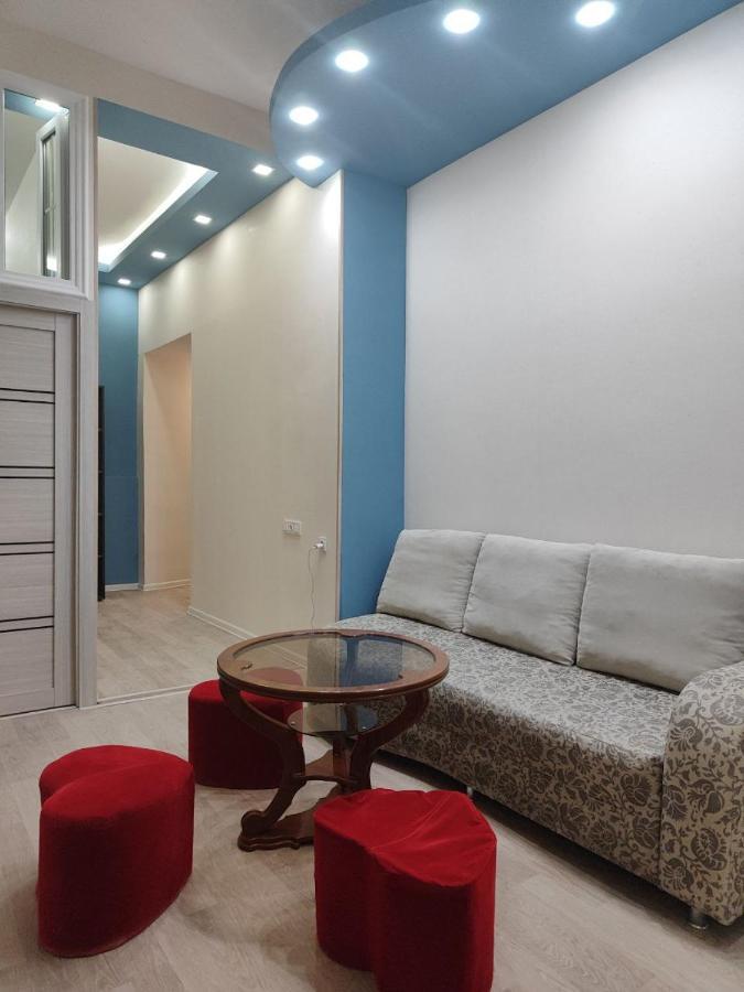 Guest House In The Small Center Yerevan Exterior foto